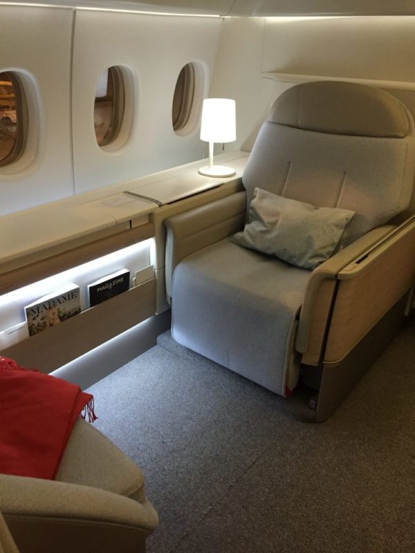 Review | The Luxurious & Brand New La Première Cabin, Air France