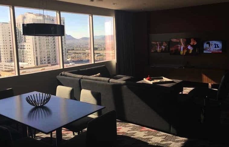 Hotel Review | The D 2 Bedroom Suite - Part I