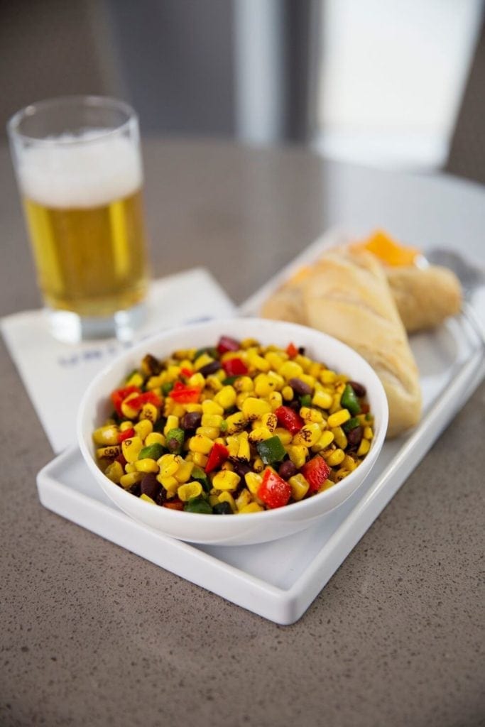 Las Vegas Enhancement | United Testing New Food and Beverage Offerings At Select Lounges