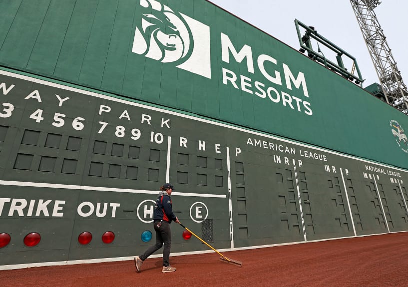 Red Sox and MGM Resorts reveal “Lion” logo advertisement on Green Monster
