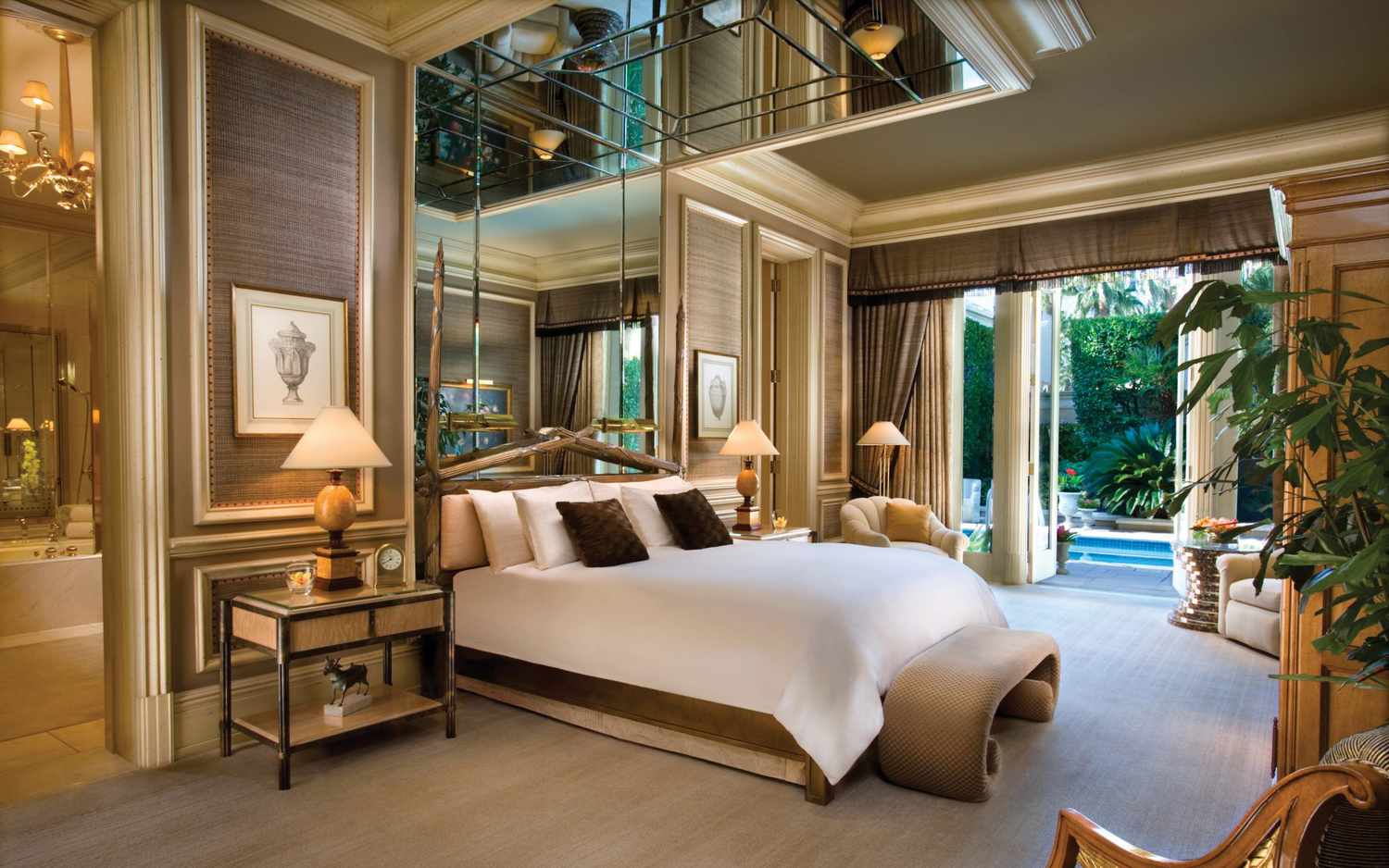 Luxury Experiences: Accommodations, Spas, and Shopping in Las Vegas